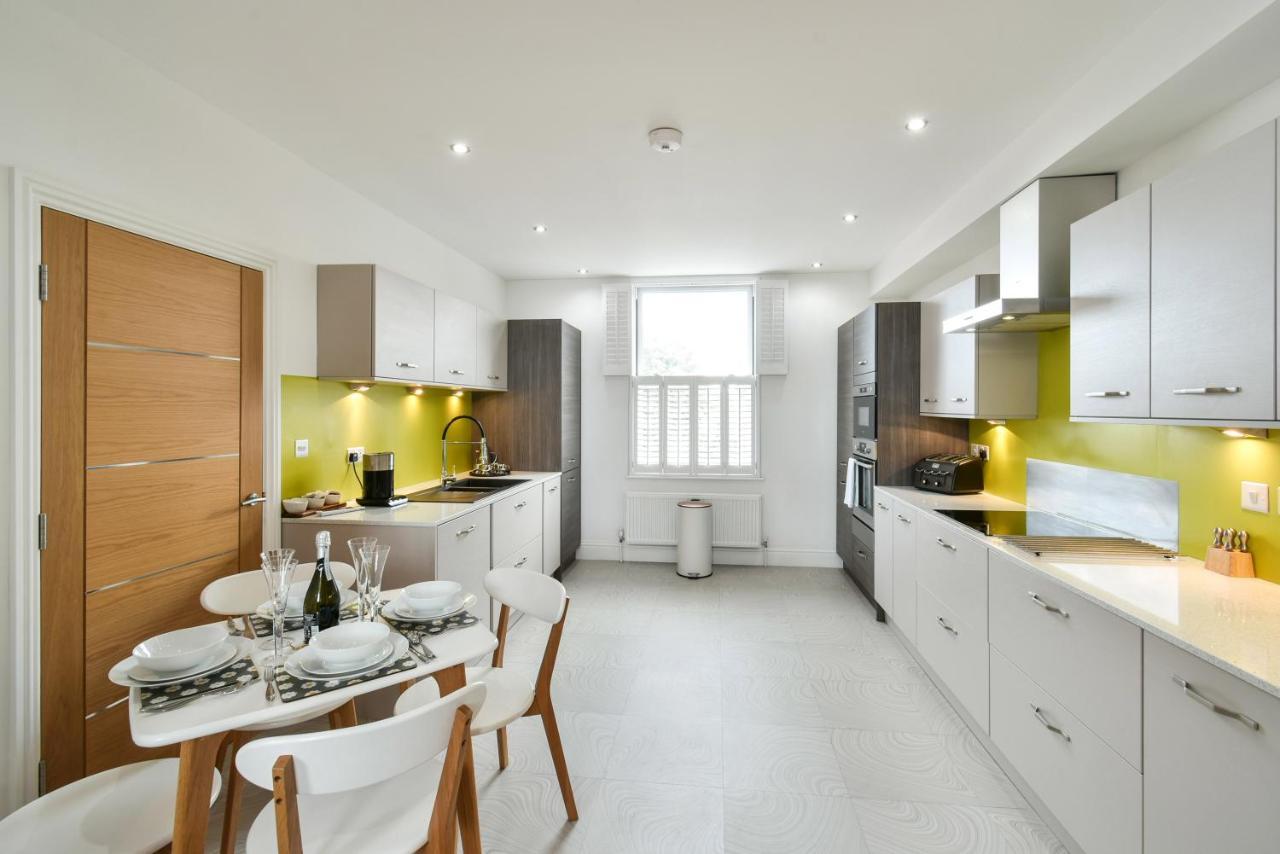 Apartment Cliffords View Luxury